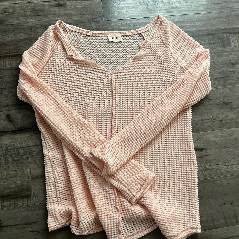 Womens Bibi sweater pink fits like a large